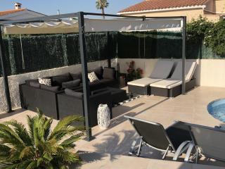 Casa con Piscina, A/A, BBQ, WiFi y Garaje en Sant Pere Pescador - ES-89-76 - Sant Pere Pescador - 0