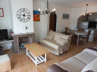 Casa con Piscina, A/A, BBQ, WiFi y Garaje en Sant Pere Pescador - ES-89-76 - Sant Pere Pescador - 5