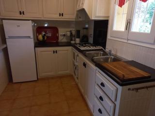 Casa con Piscina, A/A, BBQ, WiFi y Garaje en Sant Pere Pescador - ES-89-76 - Sant Pere Pescador - 3