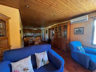 VILLAS COSETTE - Villa La font dels pins. Precioso Chalet con Piscina, Parquing y Barbacoa. - ES-209-88 - Caldes de Malavella - 4
