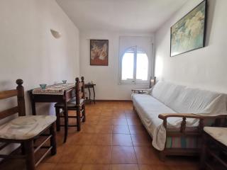 Casa espaciosa de 10 pers. con terraza, cerca de la playa y área de entretenimiento en Llançà - ES-89-138 - Llança - 3