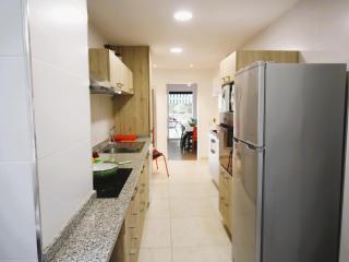 CORSARIO. Apartamento con Terraza y Vistas al Mar – A 1 min de la Playa de Almadrava - ES-258-70 - 1