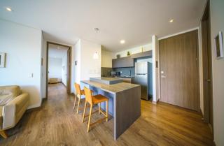 Luxury High-Rise in Medellin 2BR Executive Retreat - Medellín - 4