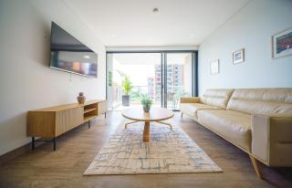 Luxury High-Rise in Medellin 2BR Executive Retreat - Medellín - 1