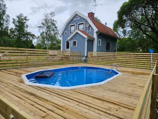 Villa med pool i närheten av Örebro - Hällefors - 0