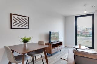 Modern and Roomy 1 Bed Flat in Central Birmingham - Birmingham - 0