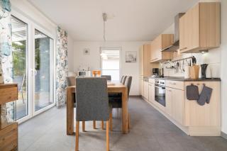 Ferienhaus Aurora mit Kamin und Terrasse - Marienfelde - 3