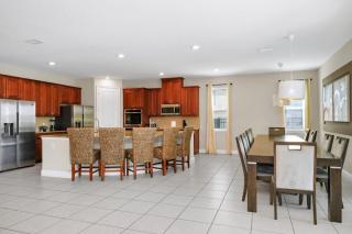 Spectacular Home Near Disney With Private Pool, Movie Theater And Pool Table With Waterpark & Resort Access - 332Sf - Orlando - 9