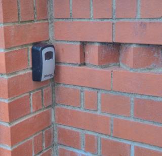 The Pearly White House - 8