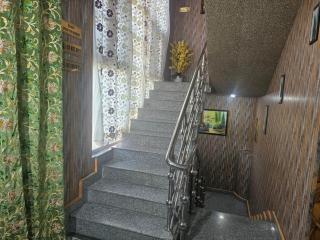 Krishna Guest House - Vrindavan - 9