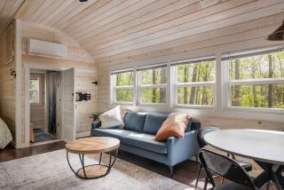 Tiny Cabin w Fire Pit Game Room and Dog Friendly - Great Cacapon - 3