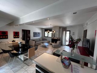 A-CLASS APARTMENT,near the sea & Patras University - Patra - 9
