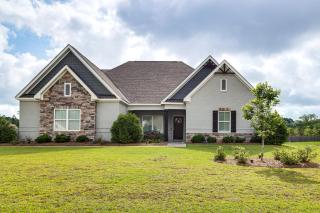 4 Mi to Dtwn Stylish Home with Large Yard in Dothan - 0