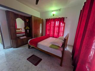 MAYURI Home Stay - Kushālnagar - 2