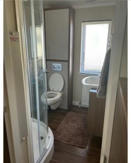 Superior, Willerby New Hampshire, 3 Bed, 42ft by 20ft Lodge, Kestral Way, Wraparound Glass Decking, Private Parking, No through road, Free Wifi - Exmouth - 2