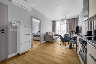 Ochota Apt - Parking, Balcony, AC - by Rentujemy - Varsavia - 5