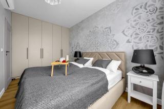 Ochota Apt - Parking, Balcony, AC - by Rentujemy - Varsavia - 9