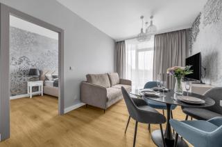 Ochota Apt - Parking, Balcony, AC - by Rentujemy - Varsavia - 1