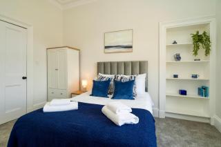 Stylish 3 Bed New Town Apartment - Traquair - 2