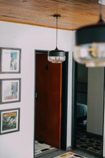 Casa En Llamas Hostal & Audio Bar - Armenia - 8