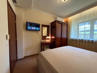 Downtown Bansko Luxury Resort - Bansko - 2