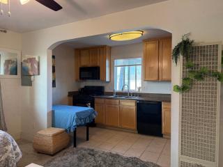 Min to Downtown/Beach/Parks Free Parking Sleep 3+ - San Diego - 6