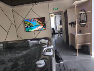 Suite Hollywood by les spa de venus - Charavines - 0