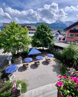 Hotel Zum Lamm - Garmisch-Partenkirchen - 8