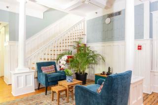 Miami River Inn by Renzzi - 2