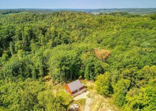 Tranquil Heights Cabin in Hocking Hills - - 1