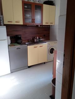Apartment Lucky Star - 2 Bedroom, Sea View, Gated Yard, Free Parking, BBQ - Trogir - 6