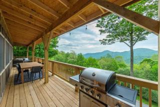 Mountain Views Hot Tub Family Room & Game Room - Swiss - 8