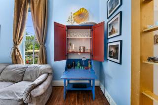 Vibrant Location Artistic Home Downtown King Bed - San Antonio - 1