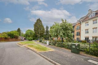 Modern Comfort 2BR Flat with Free Parking in Oadby - Oadby - 4