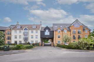 Modern Comfort 2BR Flat with Free Parking in Oadby - Oadby - 3