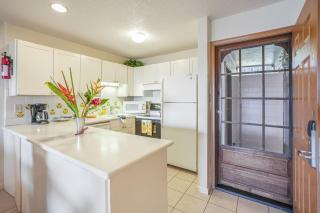 Central and Bright 2 BR, 2 BA, Pool and Oceanview - Lihue - 6