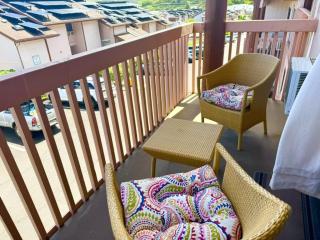 Central and Bright 2 BR, 2 BA, Pool and Oceanview - Lihue - 4