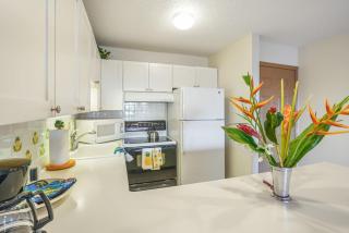 Central and Bright 2 BR, 2 BA, Pool and Oceanview - Lihue - 1