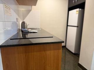 Stylish City Stay in Parramatta Pool , Parking - Sidney - 3
