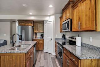 Bear Lake Escapes Garden City retreat - Garden City - 8