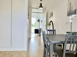 Convenient Apartment for 2 - 8