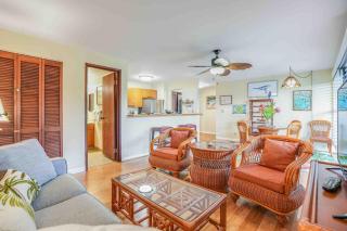 Tropical 1 Bedroom with 2 Full Bath at Resort - Lihue - 5