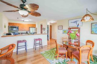 Tropical 1 Bedroom with 2 Full Bath at Resort - Lihue - 4