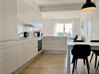 Spacious Apartment for 7 in Gellerupparken - Brabrand - 6