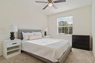 Family Friendly - Private - Spacious - Modern - Pool - Round Rock - 3