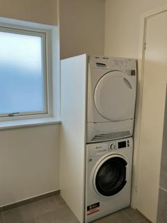 Spacious Apartment for 7 - Sabro - 1