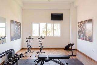Beachside Studio with King Bed, Rooftop Pool Gym - Negombo - 6