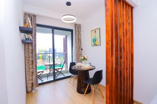 Urban 1BR with city skyline view Marina Bay Westlands - Nairobi - 5