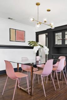 HGTV Featured Modern Craftsman Mins2Beach GameRm - 3