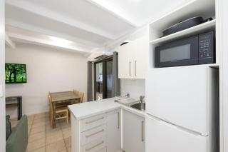 Unit 183 Amaroo Spacious Family Unit - Nelly Bay - 9